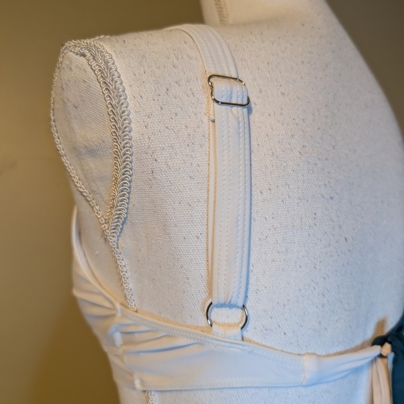 Zaful White and Teal Swimwear - Picture 4 of 12